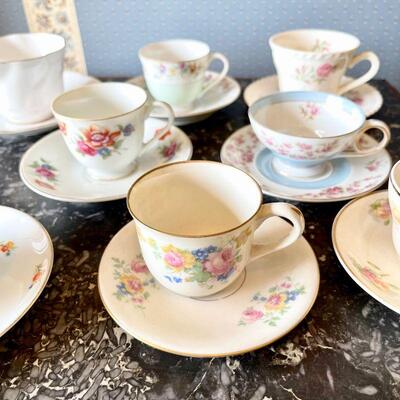 FOT 163  VINTAGE CUPS & SAUCERS FINE CHINA FLORAL PATTERNS