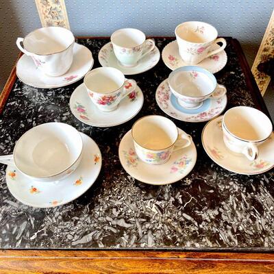 FOT 163  VINTAGE CUPS & SAUCERS FINE CHINA FLORAL PATTERNS