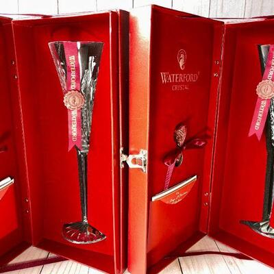 LOT 167  WATERFORD 12 DAYS OF CHRISTMAS CHAMPAGNE FLUTES ORNAMENT BOX & PAPERWORK  NO 1 & 4 JIM O'LEARY