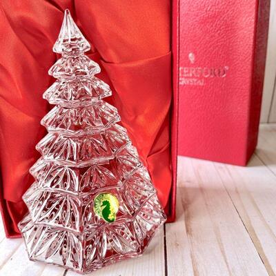 LOT 176  WATERFORD CHRYSTAL CHRISTMAS TREES SEA HORSE LOGO GERMANY