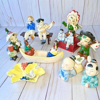 LOT 183  VINTAGE OCCUPIED JAPAN GROUP CHARACTER FIGURINES SHELF SITTERS INDIANS ASIANS 