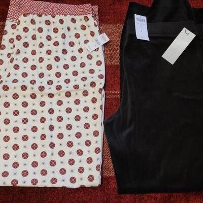 Lot 1177: New Flannel Pants and Velour Pants