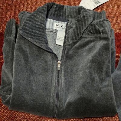 Lot 1181: Velour Jacket & Pants