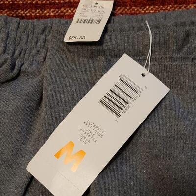 Lot 1192: (2) New Ladies Lounge Pants
