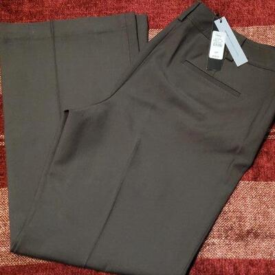 Lott 1193: New Talbots Ladies Brown Pants