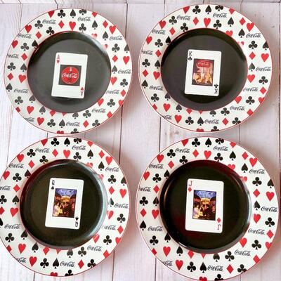 LOT 194  VINTAGE COCA COLA DECORATIVE COLLECTOR'S PLATES PLAYING CARDS BY SAKURA