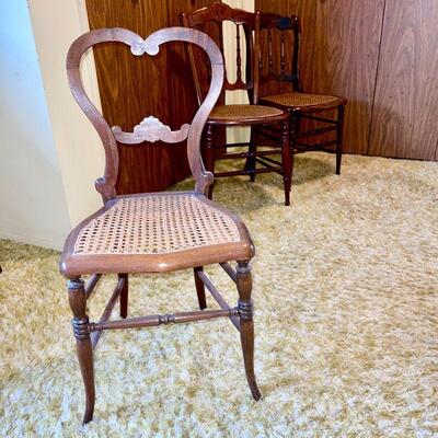 LOT 199  VINTAGE GROUP OF 3 WOODEN SIDE CHAIRS CANE SEATS 