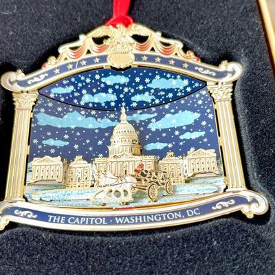 LOT 202  US CAPITOL BUILDING ORNAMENTS MADE OF RECONSTRUCTED MARBLE FROM 1995 RENOVATION 