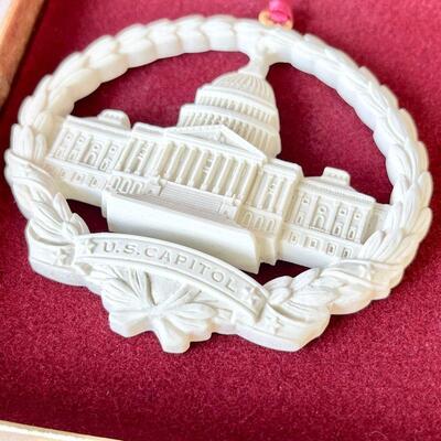 LOT 202  US CAPITOL BUILDING ORNAMENTS MADE OF RECONSTRUCTED MARBLE FROM 1995 RENOVATION 