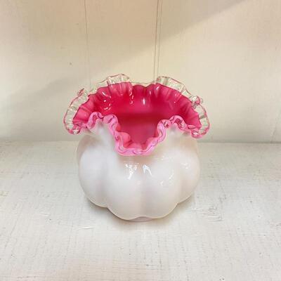 Fenton Peach Crest Vase 
