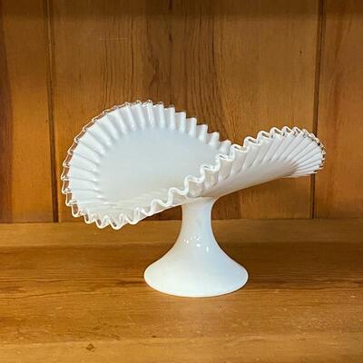 Fenton Silver Crest Banana Bowl 