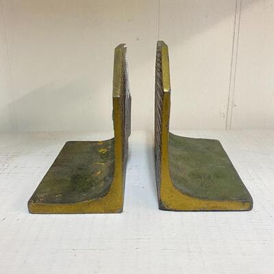 Heavy Metal Black Americana Bookends