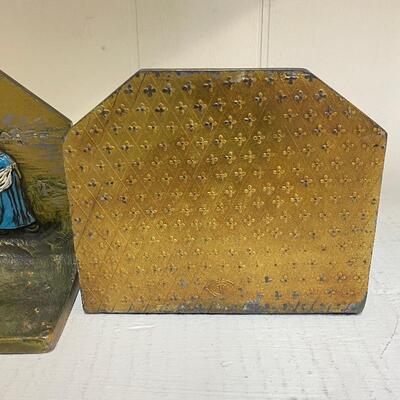 Heavy Metal Black Americana Bookends