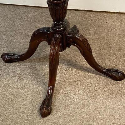 Mahogany Pie Crust Table
