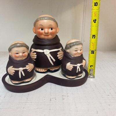 Goebel Monk Condiment Set (Toes)