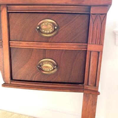 Lovely Vintage Drexel Vanity Desk 