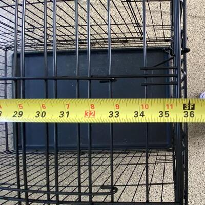 Folding double door dog crate intermediate size