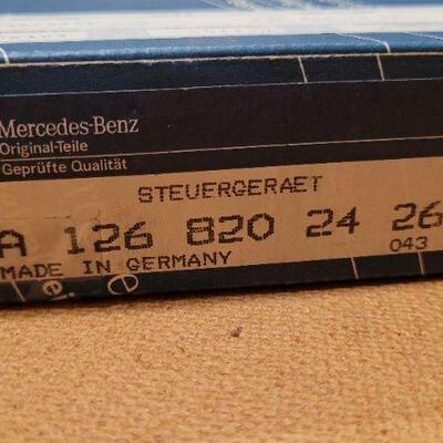 Lot 1203: Vintage New Stock MERCEDES BENZ Control Unit 