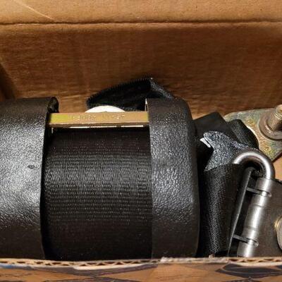 Lot 1211: Vintage New Stock MERCEDES BENZ Seat Belt