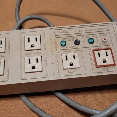 Lot 1214: Vintage TANDY DELUXE Power Center