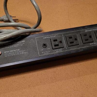 Lot 1216: VINTAGE Archie Power Center 
