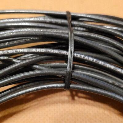 Lot 1217: 500 VOLT Gasoline and Oil Wire Bundle 