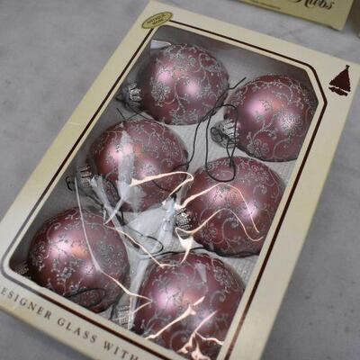 47 Ornaments - Rose Gold and Silver Coloured - Used
