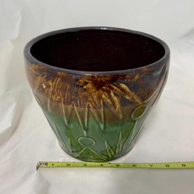 .124. VINTAGE | 7â€ tall | USA Marked | Sun Moon & Stars Jardiniere