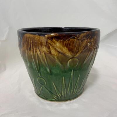 .124. VINTAGE | 7â€ tall | USA Marked | Sun Moon & Stars Jardiniere