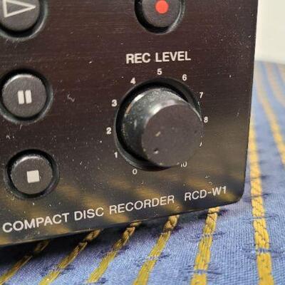 Lot 1231: Vintage SONY RCD-W1 Compact Disc Recorder 
