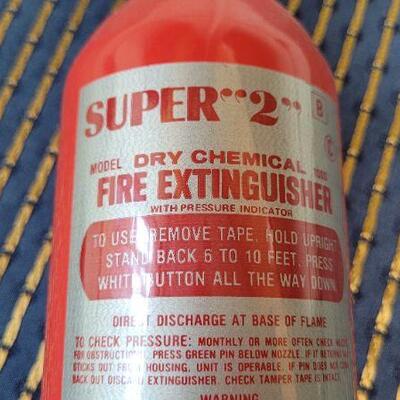 Lot 1236: Vintage FULL Super "2" Fire Extinguisher