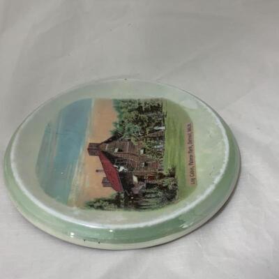 .133. ANTIQUE | Log Cabin Palmer Park | Detroit Michigan | Porcelain Tea Trivet