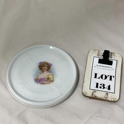 .134. ANTIQUE | Beautiful Woman | Porcelain Tea Trivet