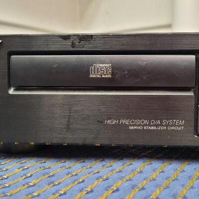 Lot 1244: Vintage SONY High Precision CDP-291 CD Player 