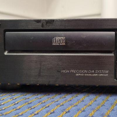 Lot 1244: Vintage SONY High Precision CDP-291 CD Player 