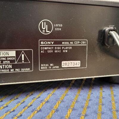 Lot 1244: Vintage SONY High Precision CDP-291 CD Player 