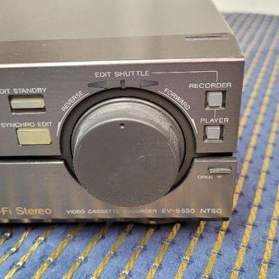 Lot 1247: Vintage SONY EV S550 Video 8 Cassette Recorder 