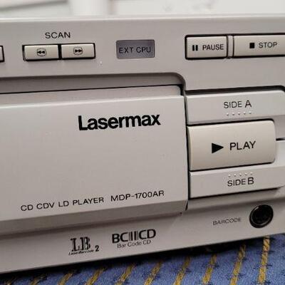 Lot 1254: Vintage Sony LASERMAX Laser Disc Player MDP-1700AR
