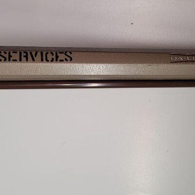 Lot 1256: Vintage DA-LITE Model B White Projector Screen 