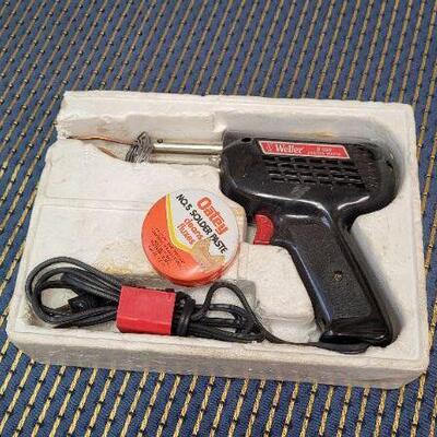 Lot 1262: Vintage WELLER D550 Soldering Gun 