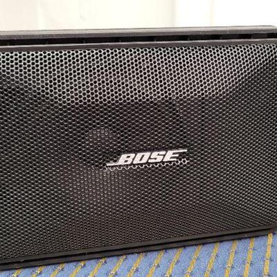 Lot 1265: Vintage BOSE Model 101 Music Monitor 
