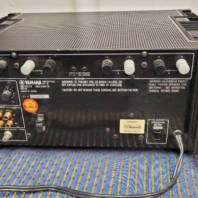 Lot 1267: Vintage YAMAHA M2 Natural Sound Stereo Amplifier TESTED A+