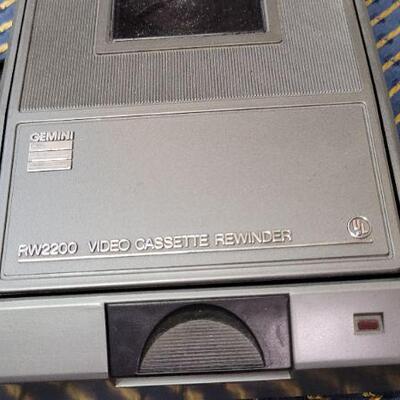 Lot 1274: Vintage VHS Tape Rewinder 