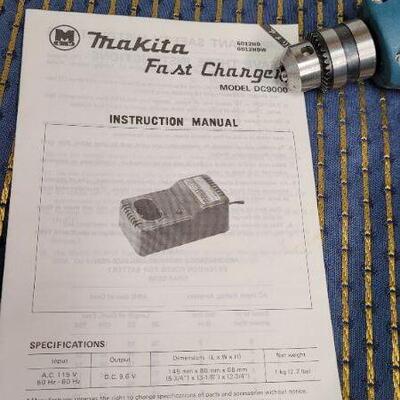 Lot 1277: Vintage Rechargeable Drill w/ MAKITA FAST CHARGER AND BATTERY Tested A+