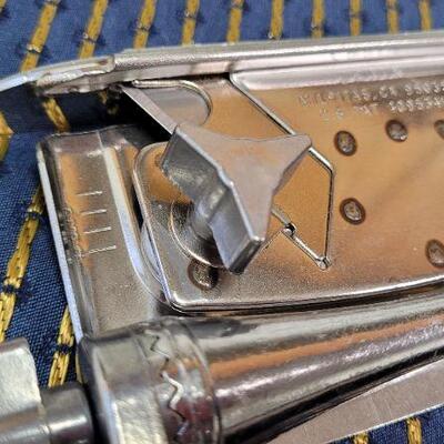 Lot 1278: Vintage Razor Blade Trim Tool 