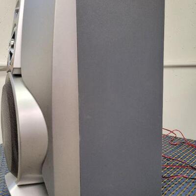 Lot 1279: Vintage Pair of SONY SS M-100 Speakers 