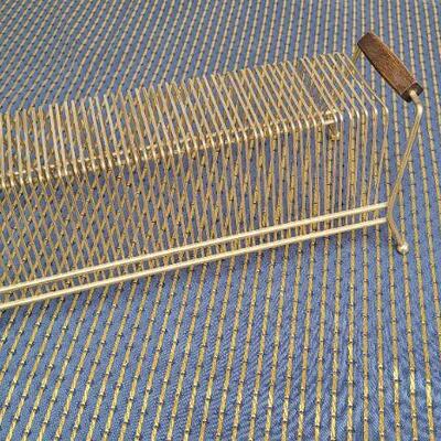 Lot 1280: Vintage Rack Organizer w/ Wood Handles 