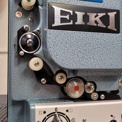 Lot 1285: Vintage EIKI Sound Projector TESTED A+