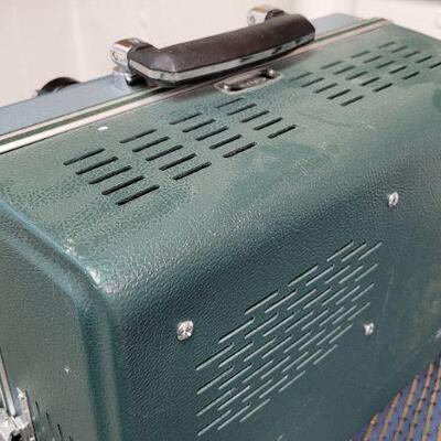 Lot 1285: Vintage EIKI Sound Projector TESTED A+