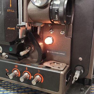 Lot 1286: Vintage EIKI Model NT-0 Projector TESTED A+